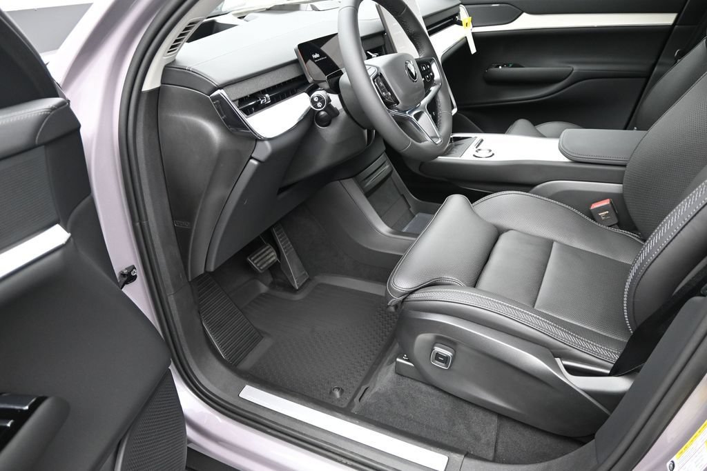 New 2026 Volvo EX90 Ultra AWD/4WD image 9