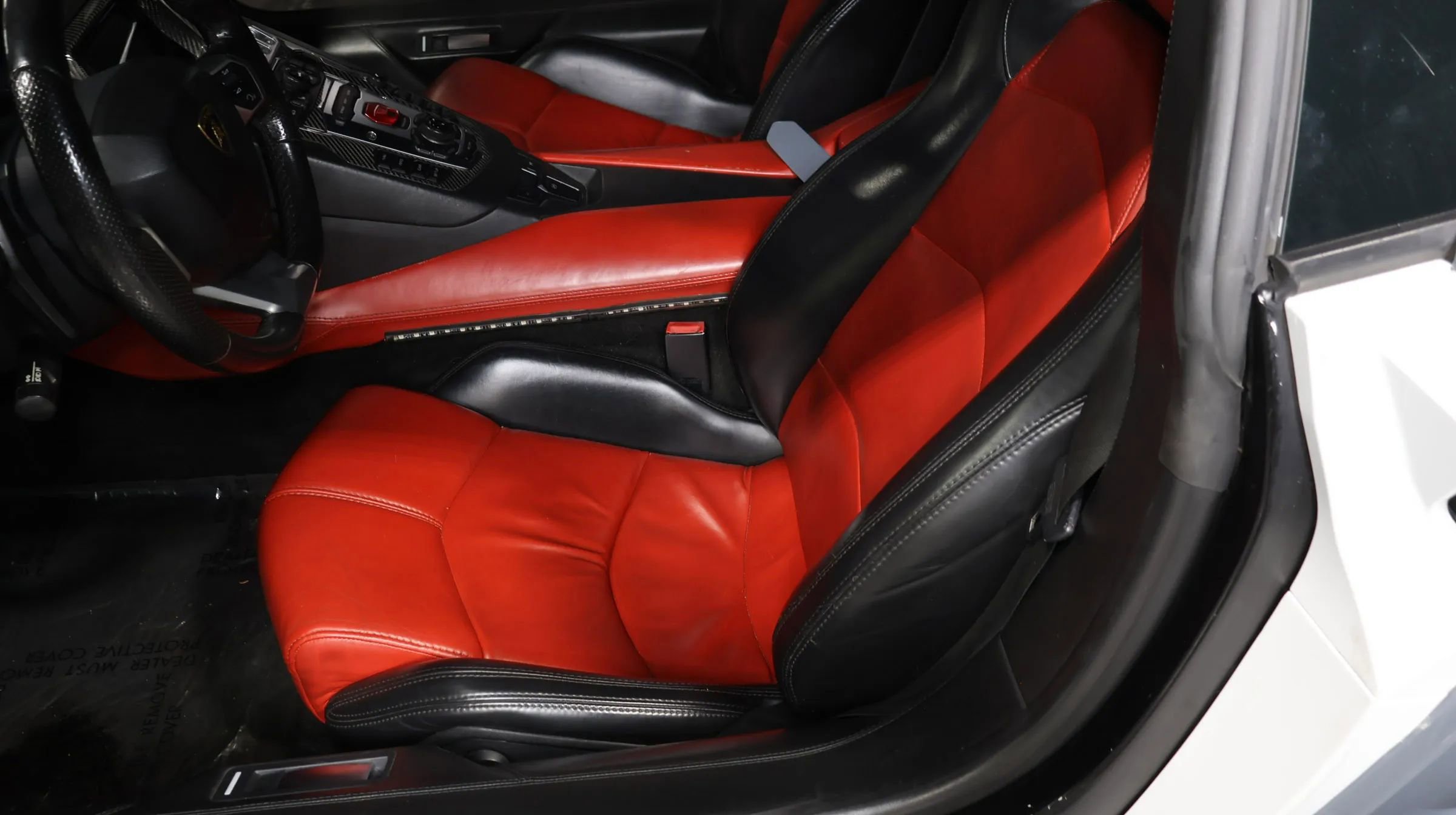 Used 2014 Lamborghini Aventador LP 700-4 image 12