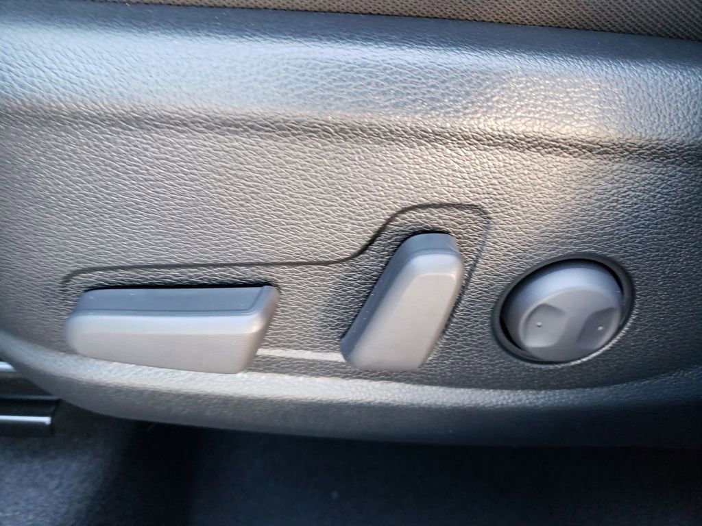 New 2026 Kia Seltos SX image 16