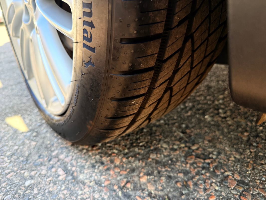 Used 2021 MINI Cooper S w/ Premium Package image 26