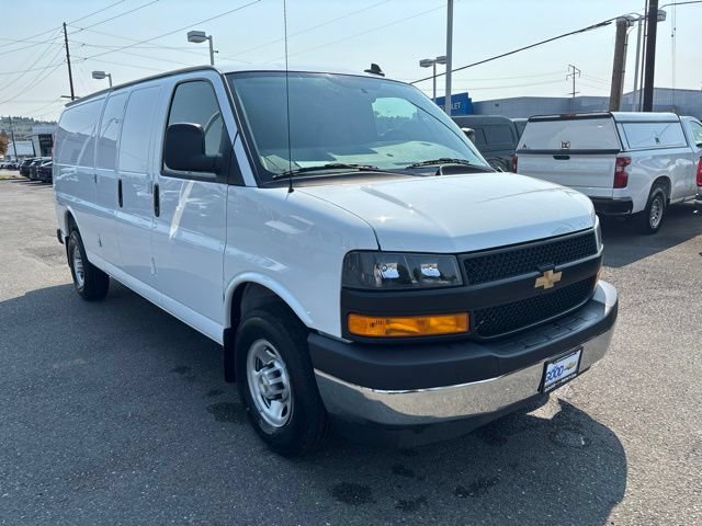 Used 2025 Chevrolet Express 2500 Extended w/ Driver Convenience Package RWD image 7