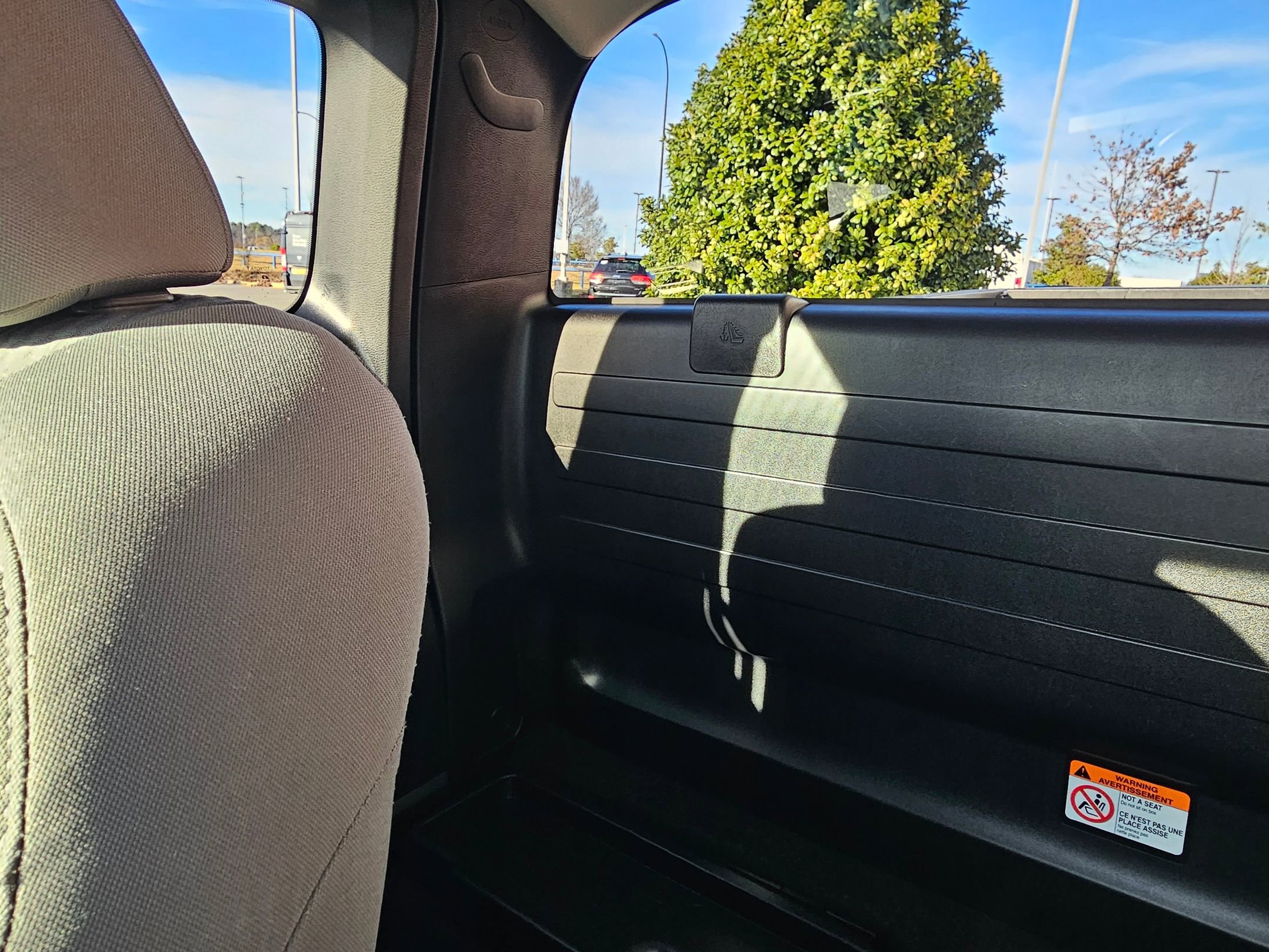 Used 2022 Toyota Tacoma SR image 22