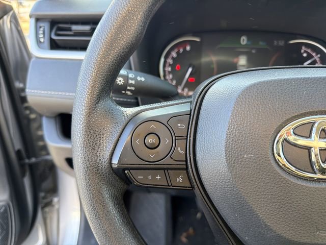 Used 2024 Toyota RAV4 XLE image 21