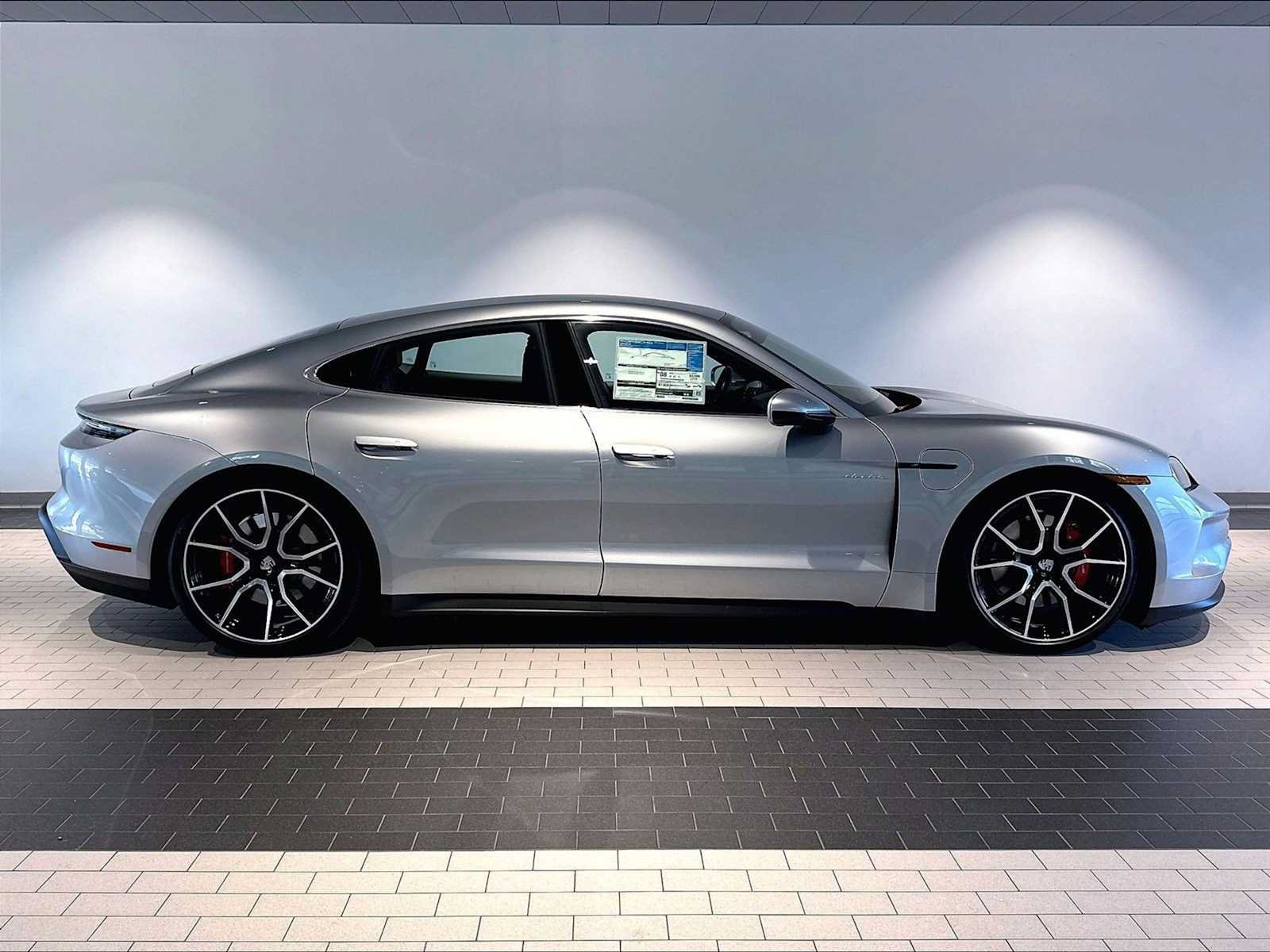 New 2026 Porsche Taycan 4S AWD/4WD image 8