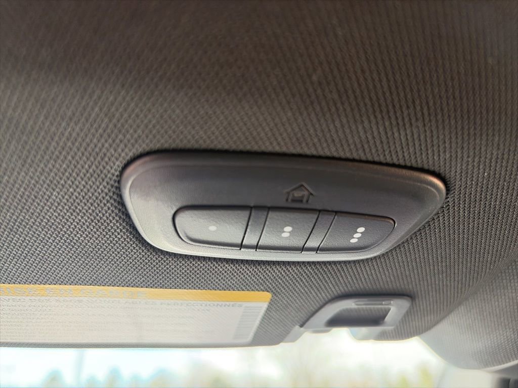 Used 2024 Jeep Grand Cherokee Limited w/ Black Appearance Package image 45