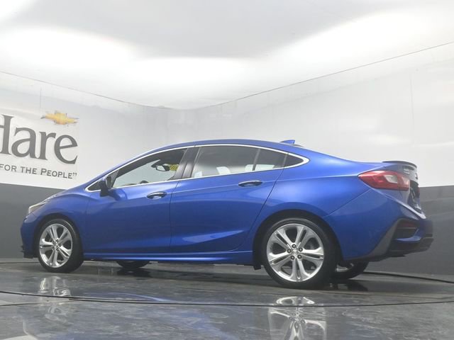 Used 2018 Chevrolet Cruze Premier FWD image 52