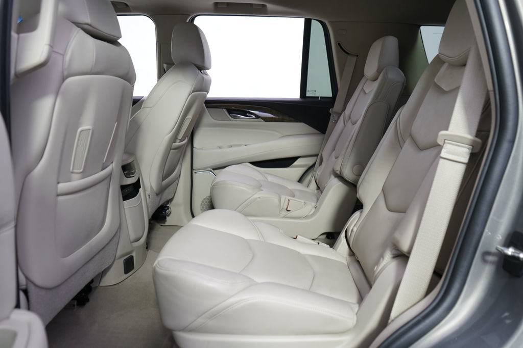 Used 2019 Cadillac Escalade Premium Luxury AWD/4WD image 22