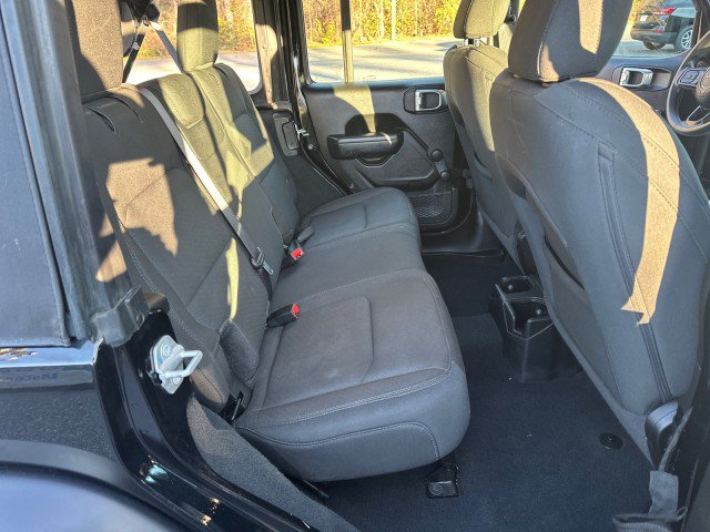 Used 2022 Jeep Wrangler Unlimited Sport image 23