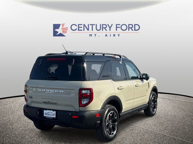 Used 2025 Ford Bronco Sport Outer Banks w/ Outer Banks Tech Package+ image 2