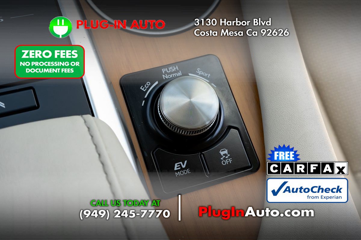 Used 2020 Lexus RX 450h AWD w/ Premium Package image 24