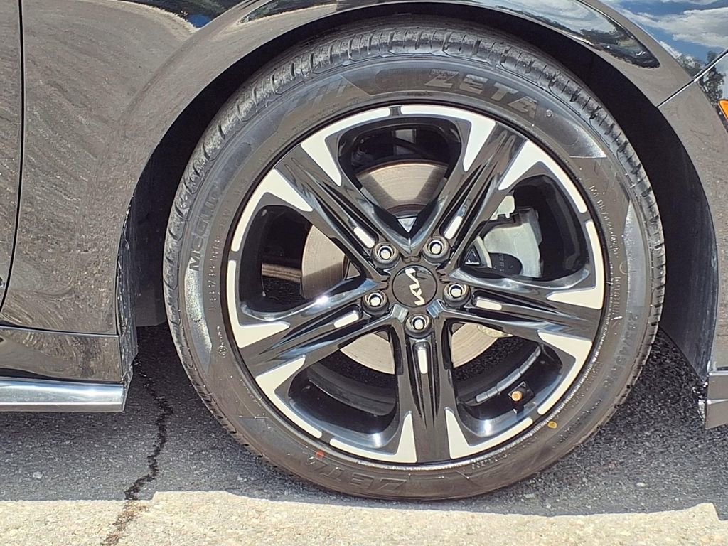 Used 2023 Kia K5 GT-Line FWD image 9