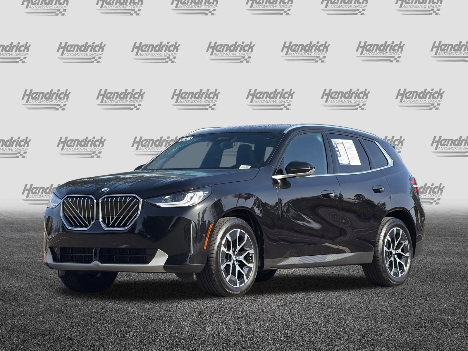 Used 2025 BMW X3 xDrive30i w/ Premium Package image 9