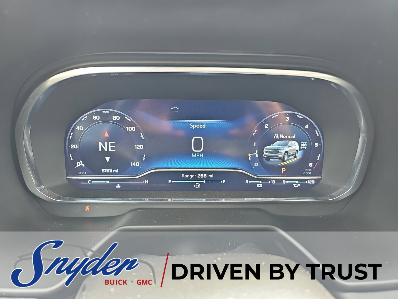 Used 2024 Chevrolet Tahoe RST w/ Luxury Package AWD/4WD image 13