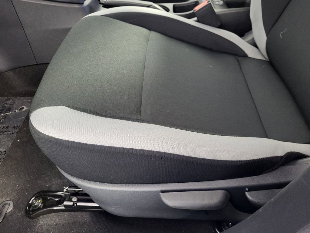 New 2025 Nissan Versa S w/ Trunk Package FWD image 12