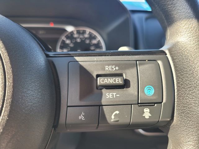Used 2023 Nissan Rogue SV FWD image 27