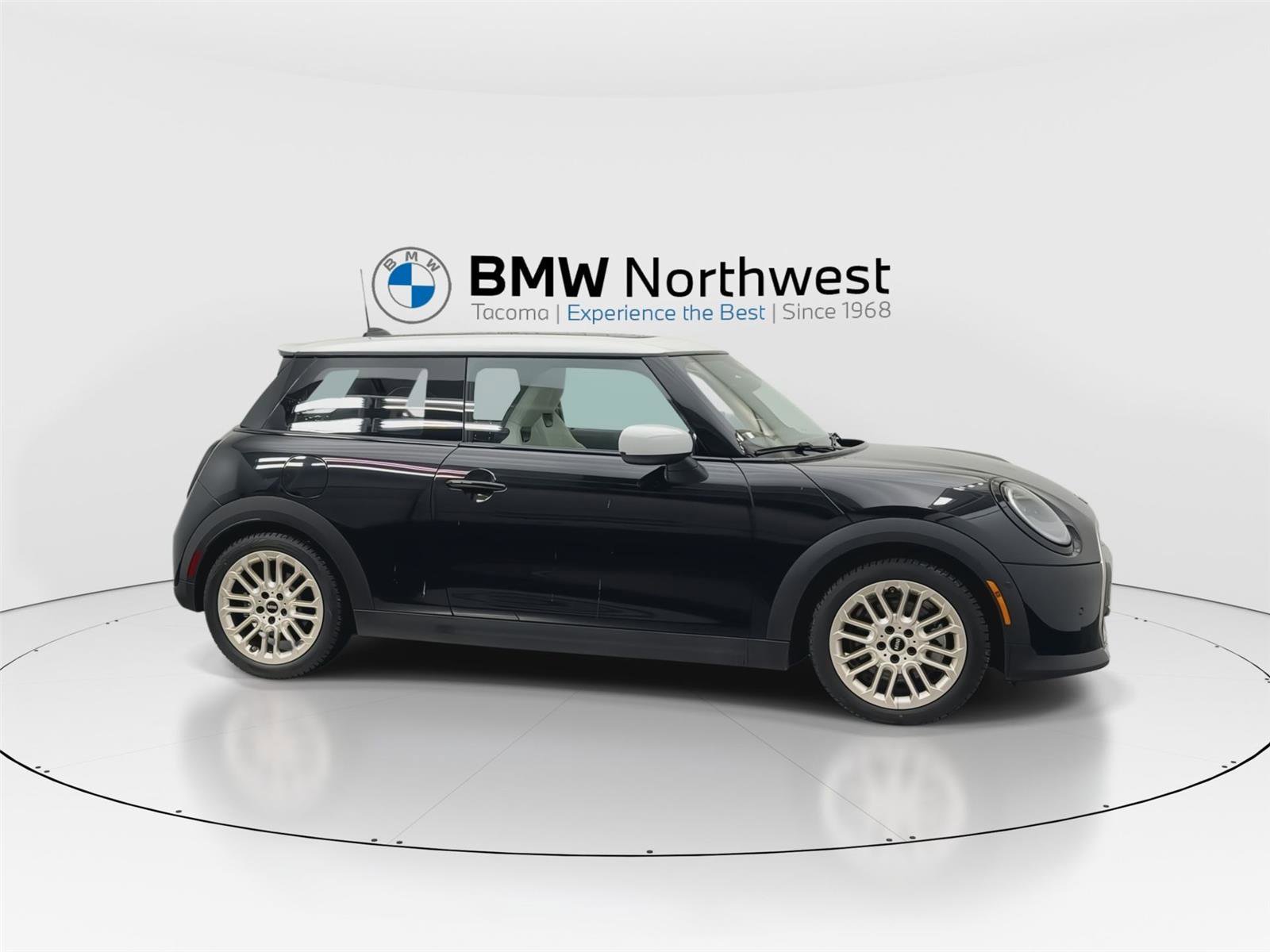 Used 2025 MINI Cooper S image 5