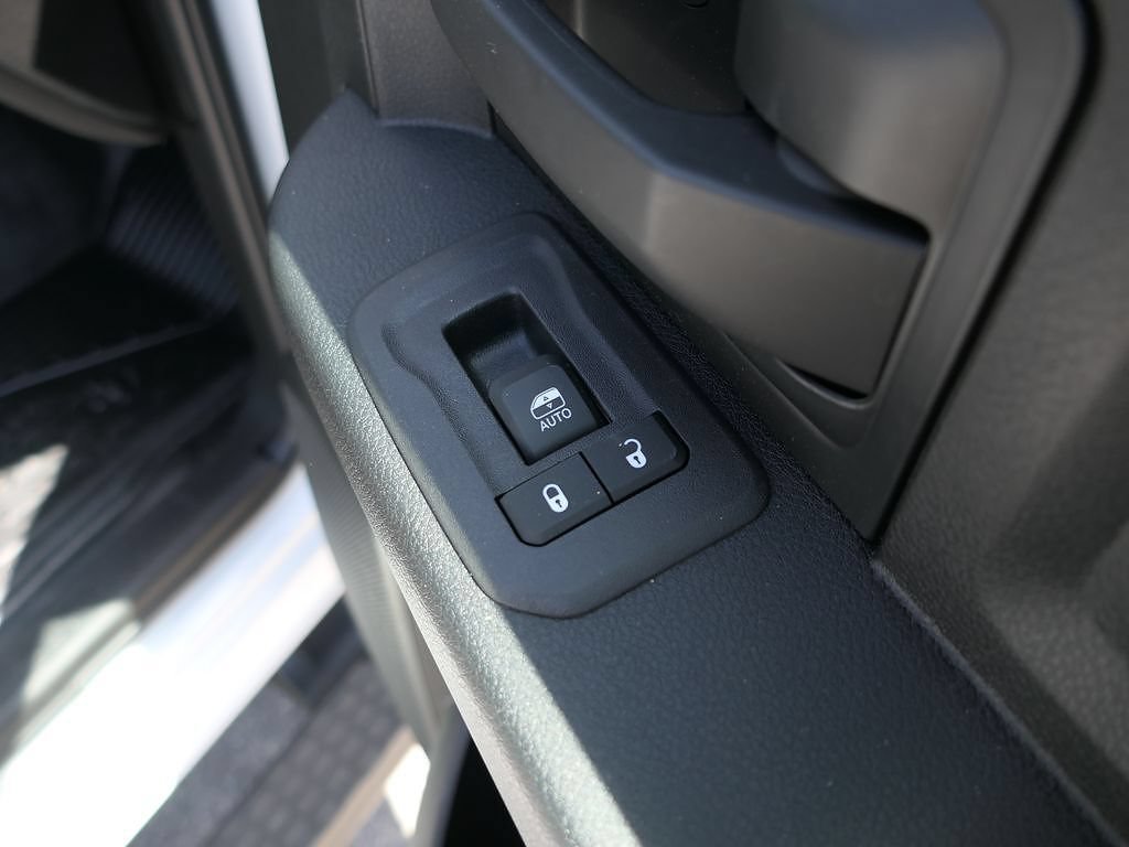 New 2026 RAM 3500 Tradesman w/ Chrome Appearance Group A AWD/4WD image 26