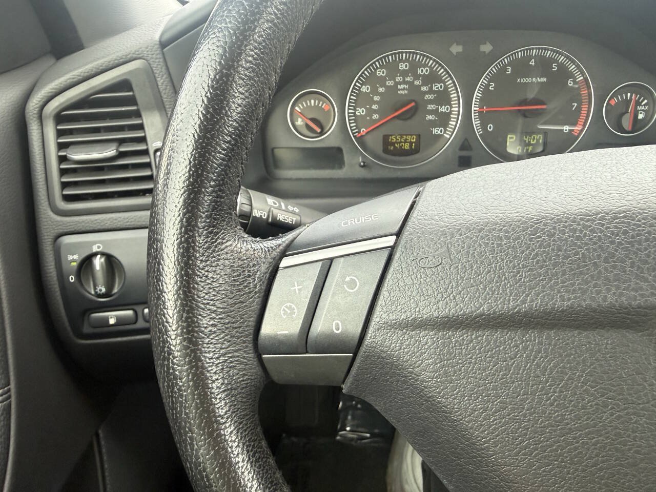 Used 2009 Volvo S60 2.5T AWD/4WD image 10