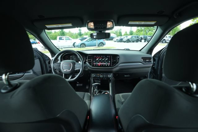 Used 2025 Dodge Durango GT AWD/4WD image 24