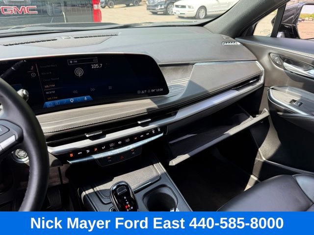 Used 2025 Cadillac XT4 Premium Luxury AWD/4WD image 15