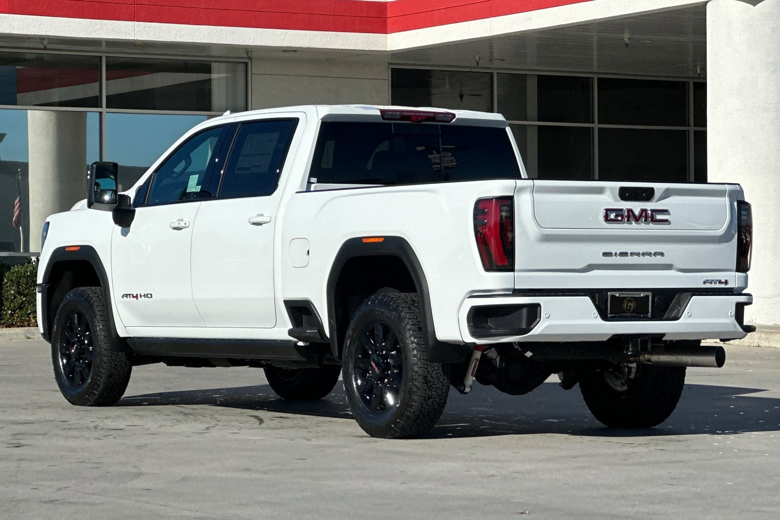 New 2026 GMC Sierra 2500 AT4 w/ AT4 Premium Plus Package image 4