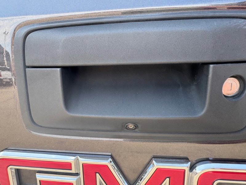 Used 2016 GMC Sierra 2500 Denali w/ Duramax Plus Package image 5