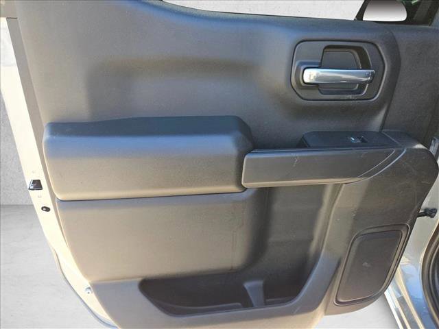 Used 2024 Chevrolet Silverado 1500 Custom image 13