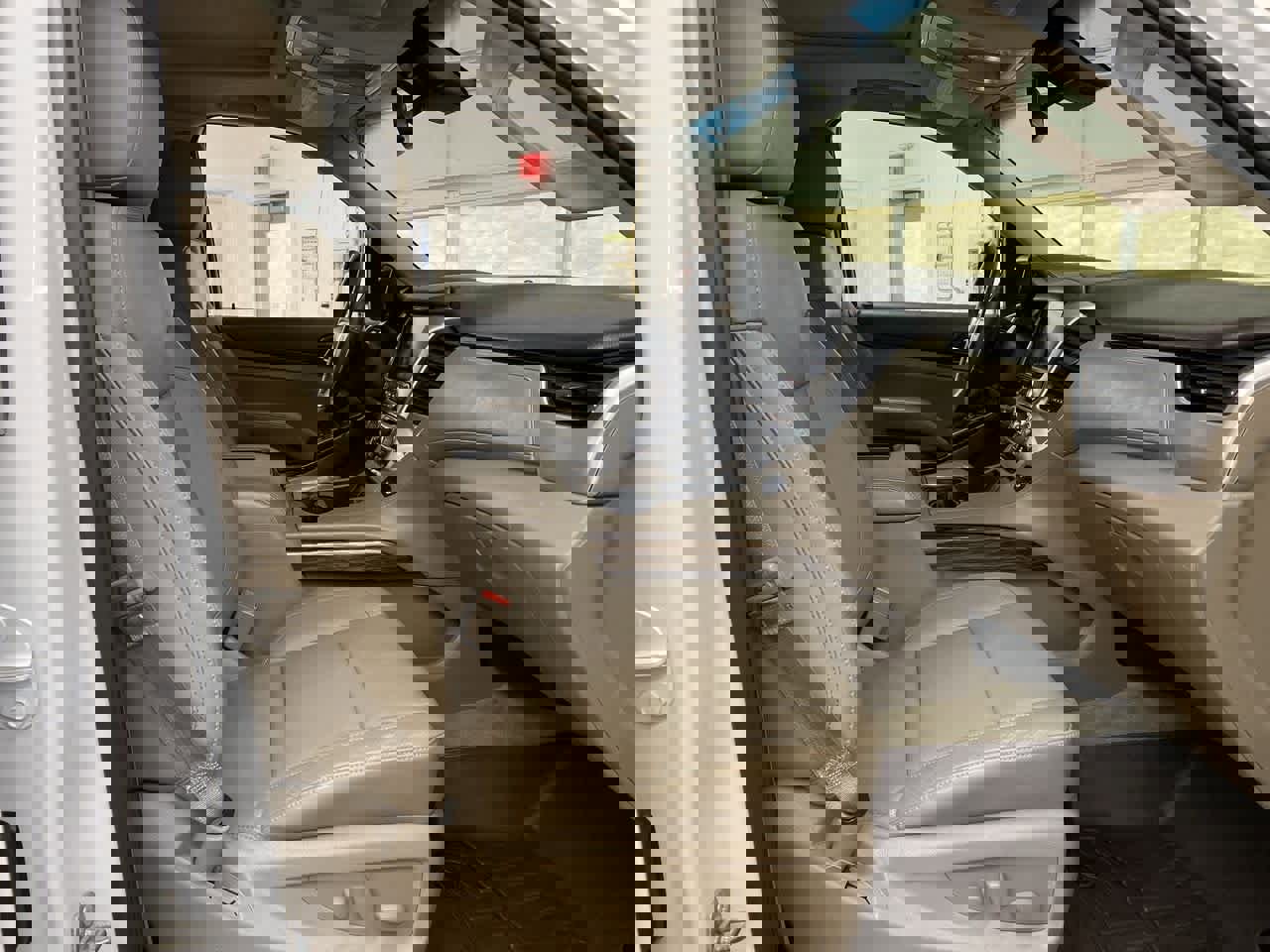 Used 2015 GMC Yukon SLT w/ Open Road Package image 18