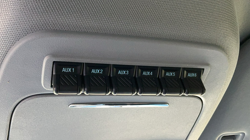 Used 2025 Ford F250 Lariat w/ Lariat Ultimate Package AWD/4WD image 39