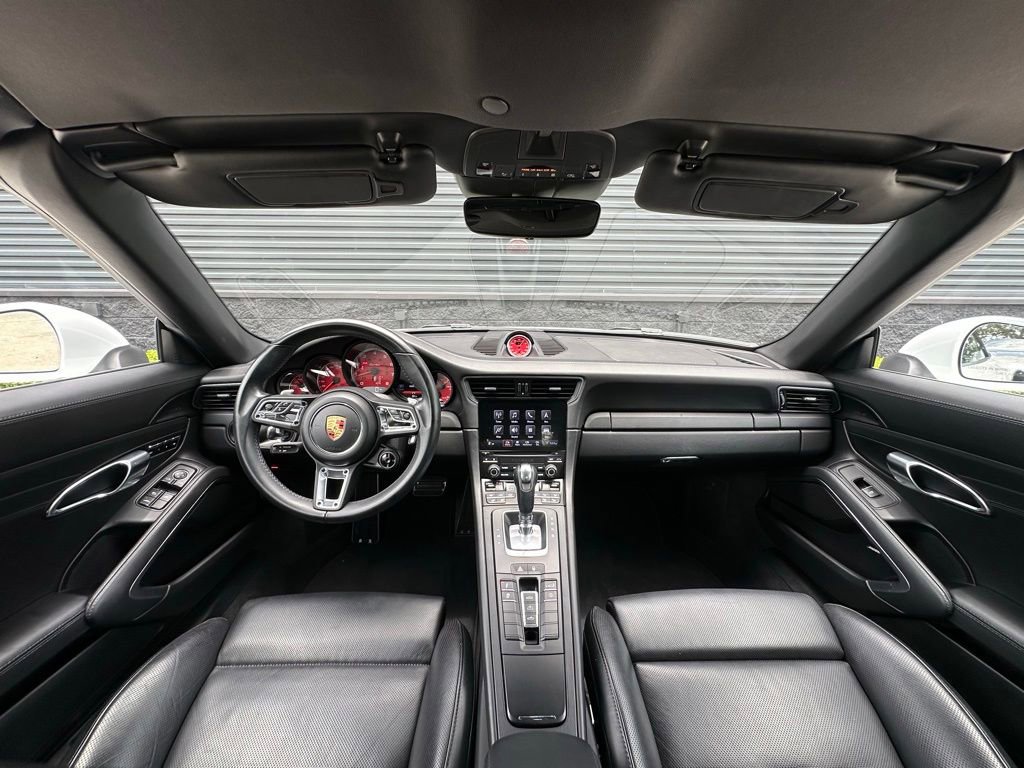 Certified 2019 Porsche 911 Turbo AWD/4WD image 6