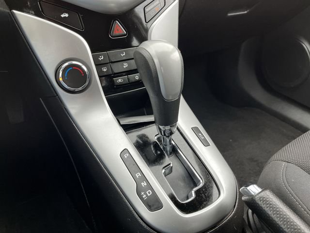 Used 2016 Chevrolet Cruze LT image 22