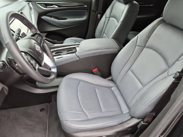 Used 2024 Buick Enclave Essence AWD/4WD image 15