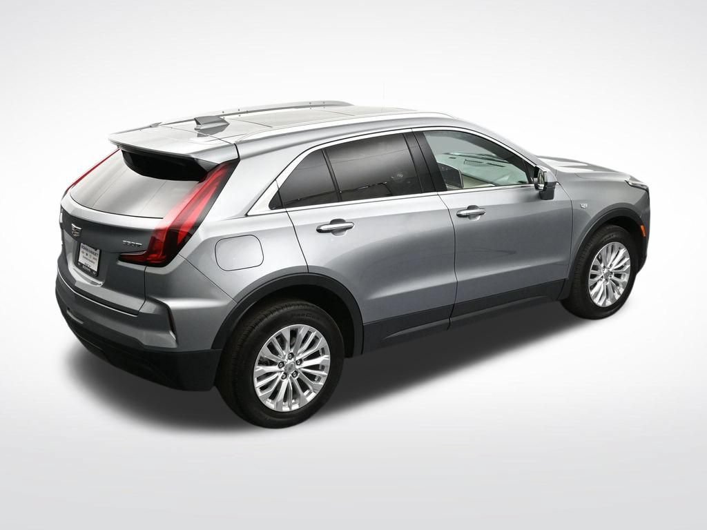 Used 2024 Cadillac XT4 Luxury w/ Cold Weather Package AWD/4WD image 20