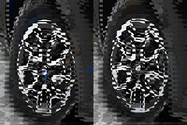 Used 2026 BMW X1 xDrive28i w/ Convenience Package image 14