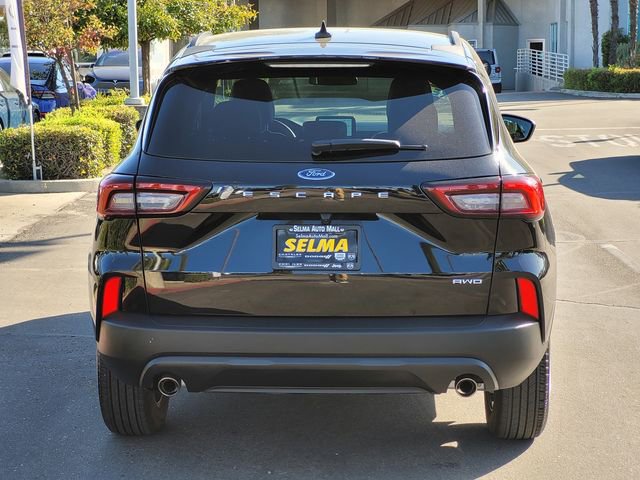 Used 2025 Ford Escape ST-Line AWD/4WD image 6
