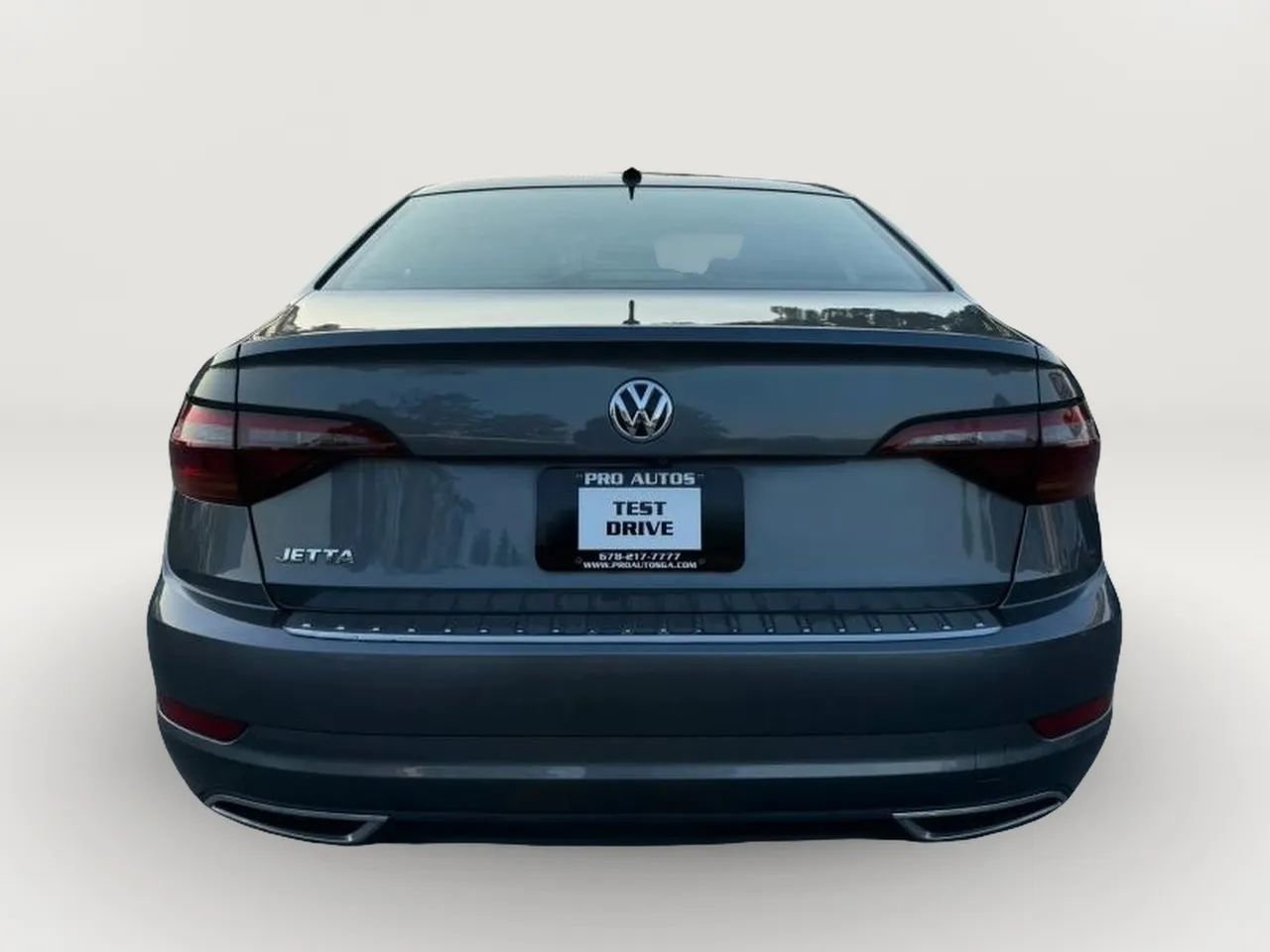 Used 2019 Volkswagen Jetta R-Line w/ R-Line Cold Weather Package FWD image 8