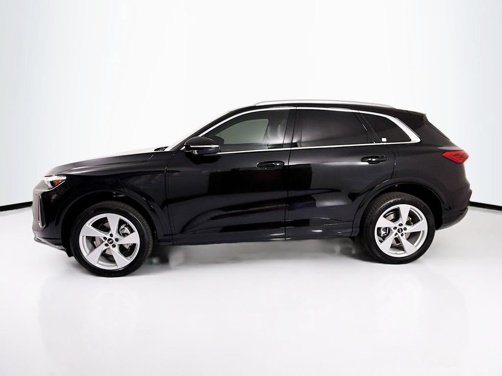 Used 2026 Audi Q5 Premium AWD/4WD image 8