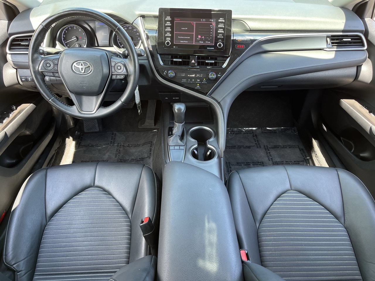 Used 2024 Toyota Camry SE FWD image 9