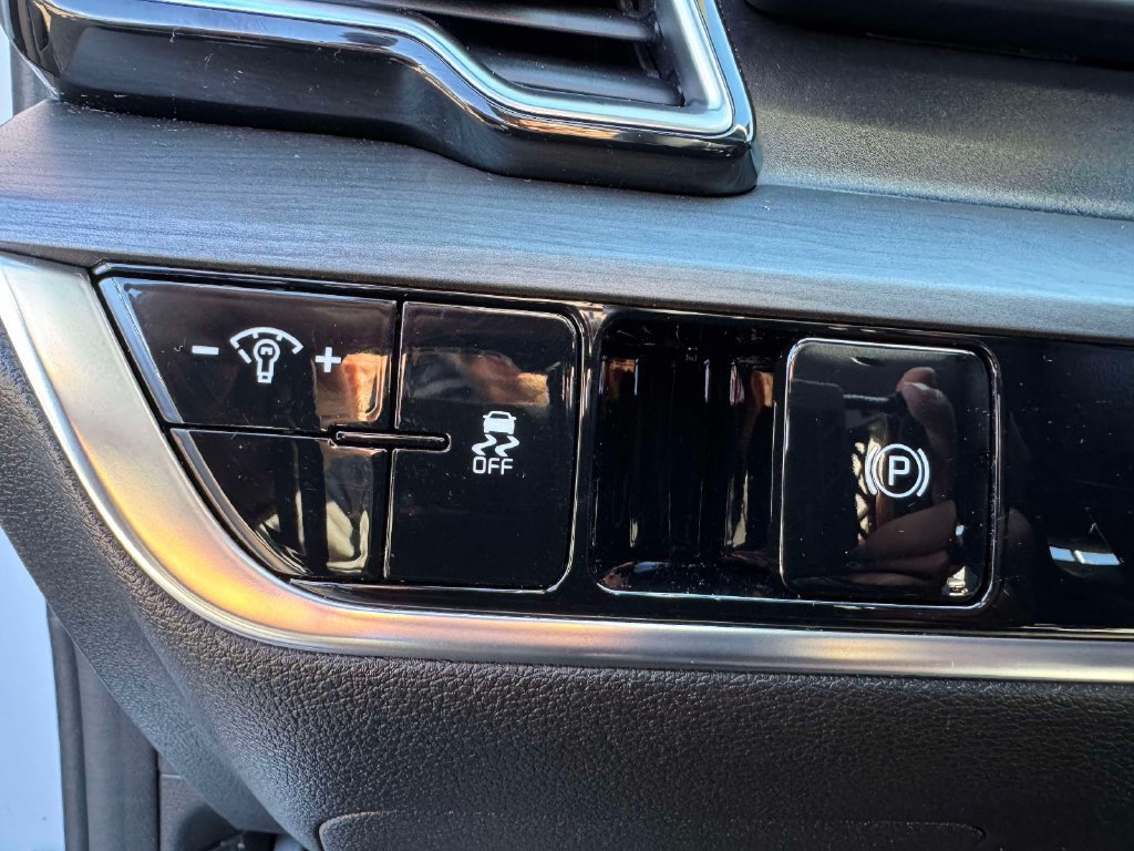 Used 2024 Kia Sportage X-Line AWD/4WD image 17