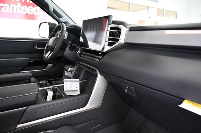 New 2026 Toyota Tundra Limited AWD/4WD image 15