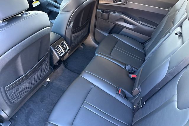 New 2026 Kia Sorento S w/ S Panoramic Sunroof Package image 14