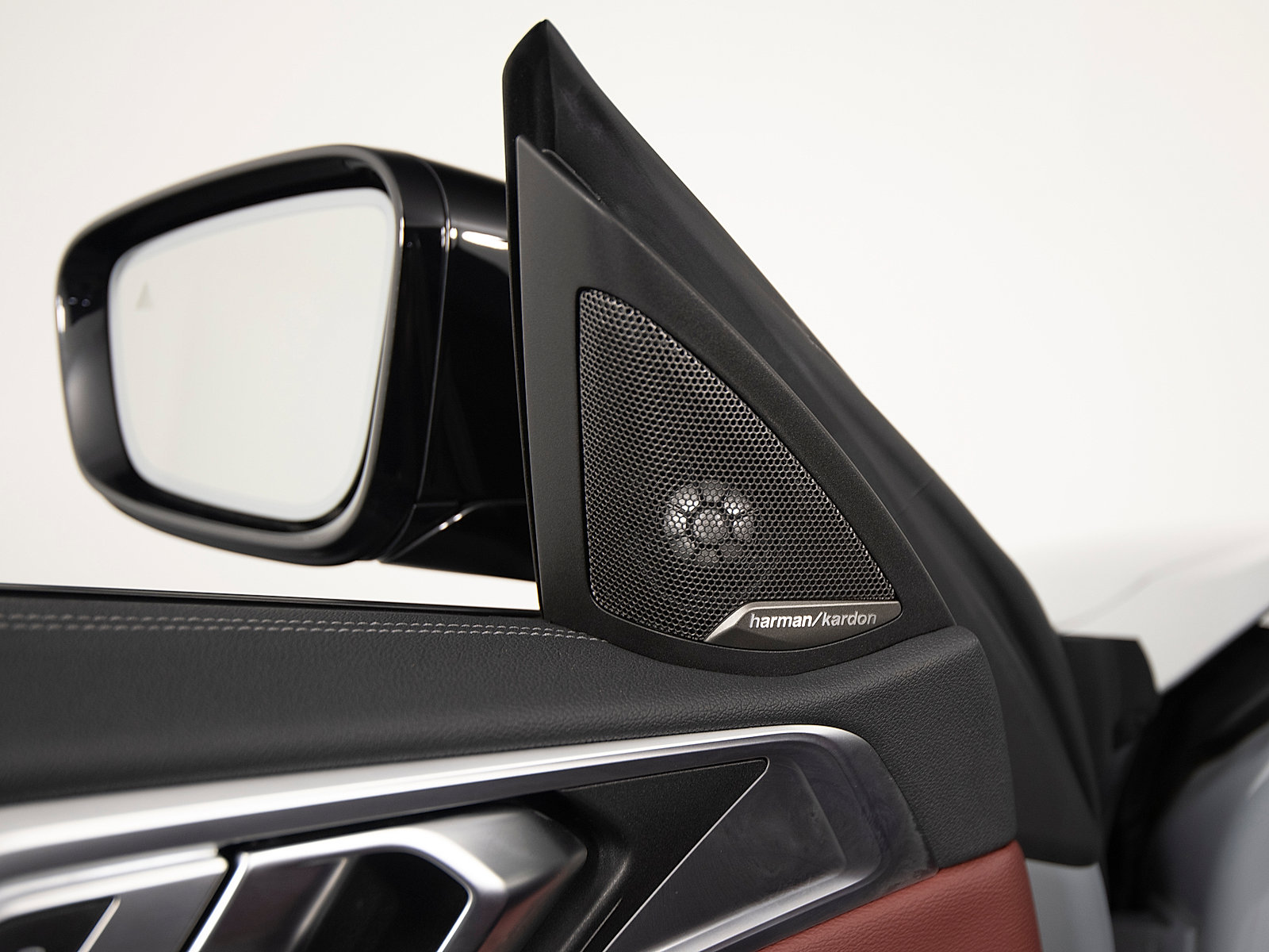 Used 2023 BMW 430i xDrive Convertible w/ M Sport Package image 13