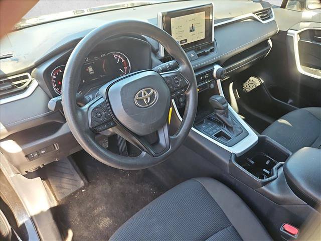 Used 2025 Toyota RAV4 LE AWD/4WD image 12