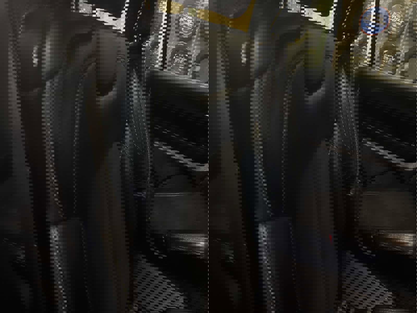 Used 2023 Jeep Grand Cherokee L Laredo image 45