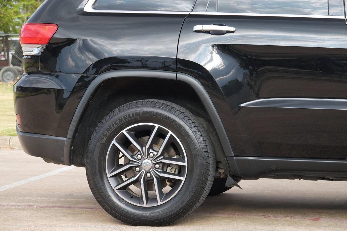 Used 2017 Jeep Grand Cherokee Limited RWD image 27