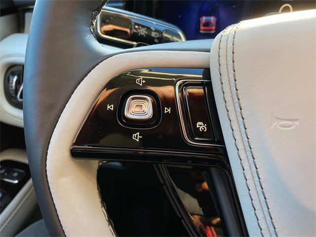 New 2026 Lincoln Aviator Reserve image 16