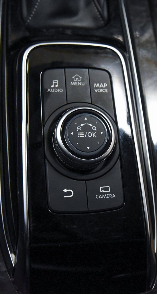 Used 2024 INFINITI QX80 Luxe image 25