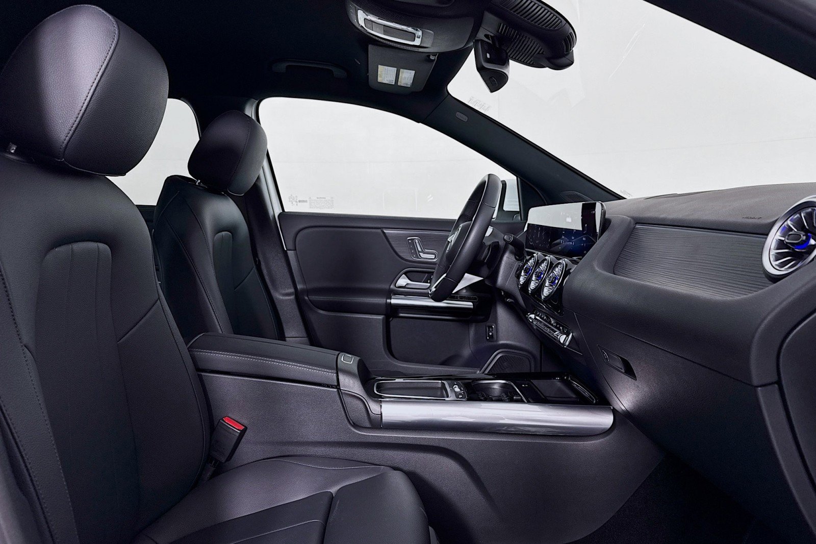 Certified 2026 Mercedes-Benz GLA 250 image 8