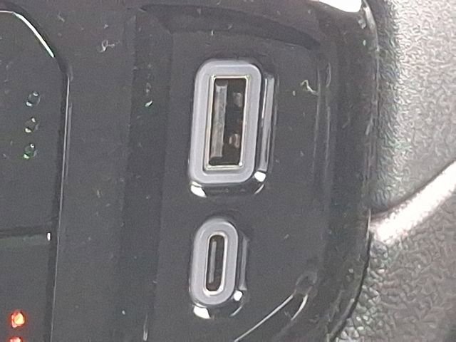 New 2026 GMC Sierra 1500 SLE image 21