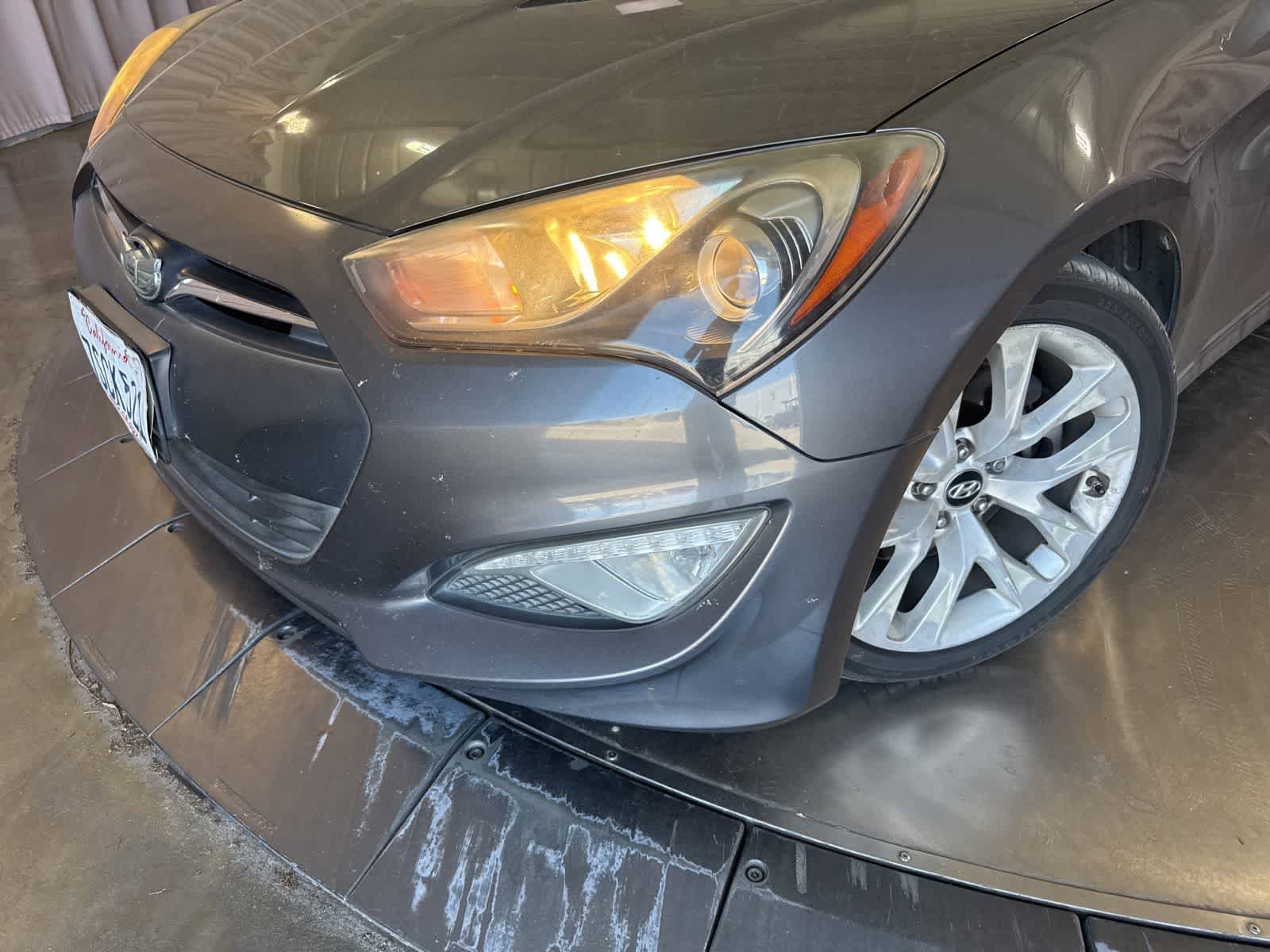 Used 2014 Hyundai Genesis 2.0T RWD image 6